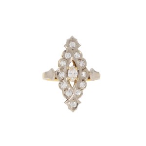 Pierścionek z żółtego złota z diamentami