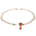 Zestaw naszyjników ze złota z koralem