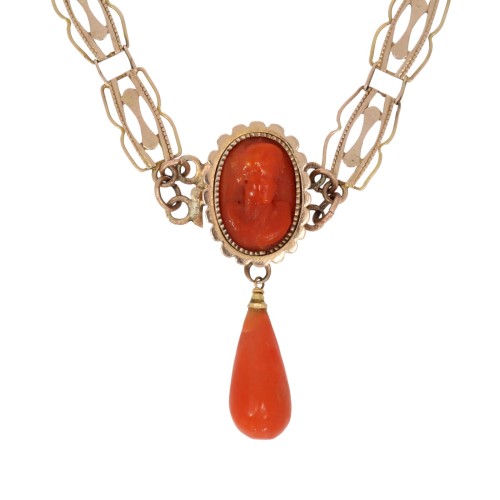 Naszyjnik dwuczęściowy z żółtego złota z rzeźbionym koralem