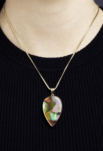 Masywna zawieszka z ammolitem