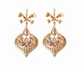 Wiszące kolczyki z rubinami w złocie (tył)