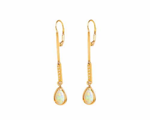 Złote kolczyki z opalami i diamentami