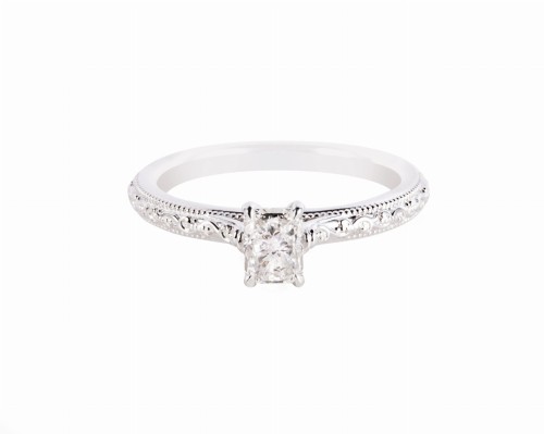 Złoty pierścionek z diamentem ok. 0,51 ct