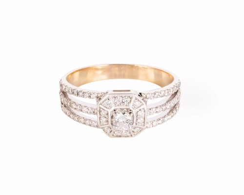 Pierścionek wysadzany diamentami ok. 0,75 karata