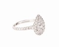 Pierścionek w białym złocie z diamentami
