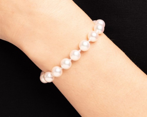 Bransoletka z perłami morskimi i diamentami
