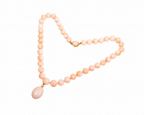 Naturalne korale, z zawieszką i diamentem, długość ok. 49 cm