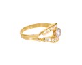 Złoty pierścionek z diamentami