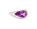Pierścionek z ametystem ok. 4,20 ct i brylantami w białym złocie