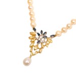 Perłowy naszyjnik z pereł Akoya, diamentami i perłą słodkowodną z florystycznym motywem