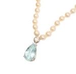 Perłowy naszyjnik z akwamarynem i diamentem