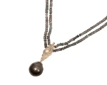 Naszyjnik z ciemnych turmalinów, z perłą Tahiti i brylantem