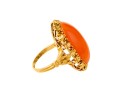 Pierścionek z naturalnym koralem, złoto