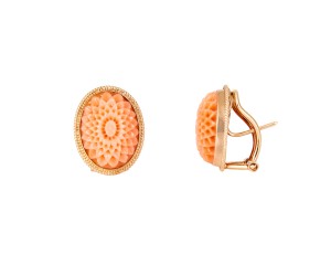 Złote kolczyki z rzeźbionym koralem naturalnym