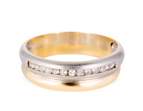 Dwukolorowa obrączka w złocie z 13 diamentami