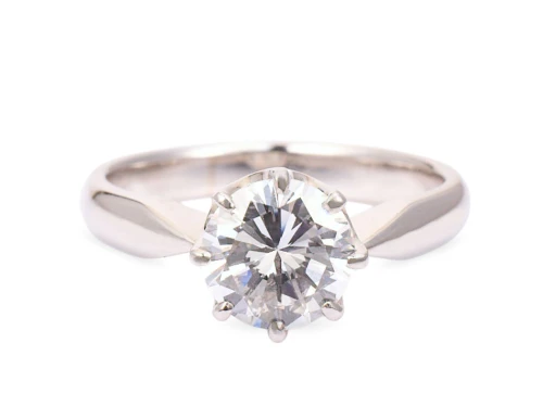 Platynowy pierścionek z brylantem ok. 1,41 ct