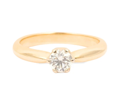 Pierścionek z diamentem o masie ok. 0,47 ct