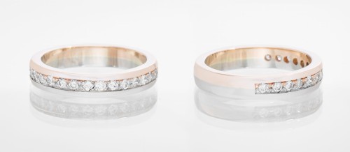 Pierścionek obrączka z białego i różowego złota z diamentami