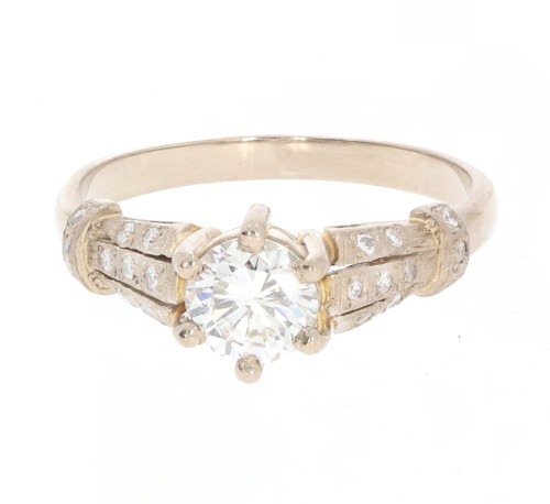 Pierścionek zaręczynowy z dużym czystym brylantem 40885