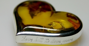 Сердце с сентенцией